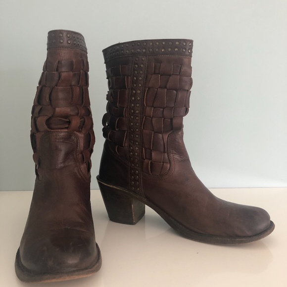 Woven Frye Boots - Picture 3 of 7